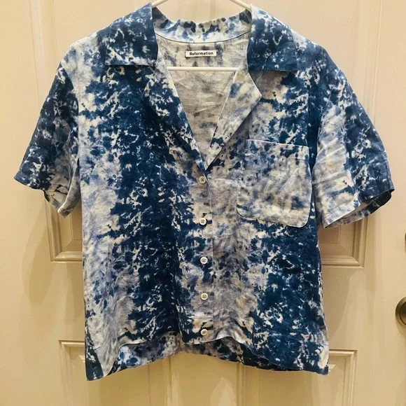 Reformation top medium - Picture 3 of 7